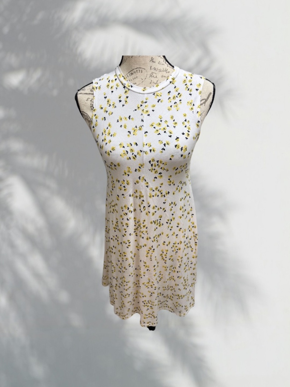 NORDSTROM Adorable A-line Dress Sleeveless Crew Neck XL 14/16 White/Flowers VGUC
